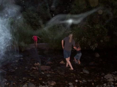 river crossing ghost picture