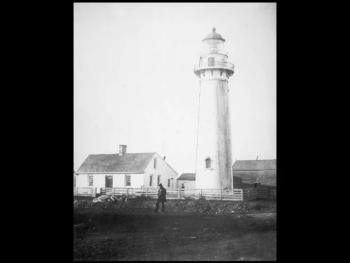 Photo of the first Fairport Harbor Lighthouse from the early 1800s: 1825?