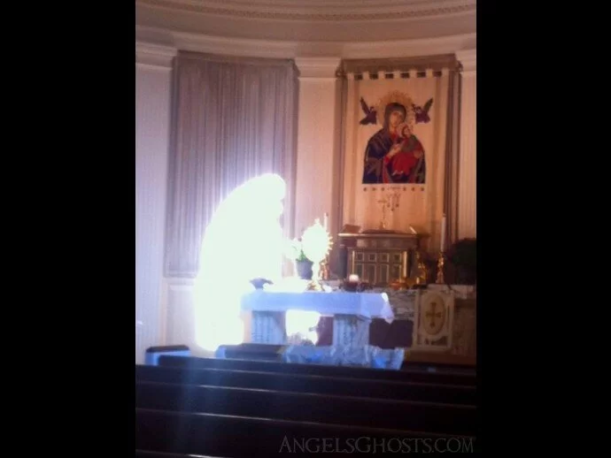 Adoration Chapel Angel: 1st photo