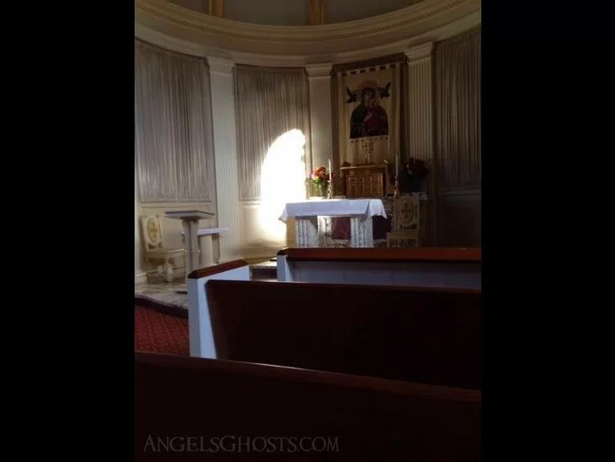 Adoration Chapel Angel: 2nd photo