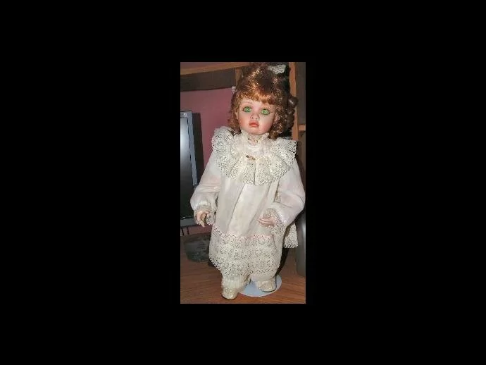 The Amelia doll in question...