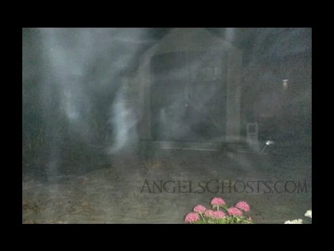 Original ghost picture...look in the shed.